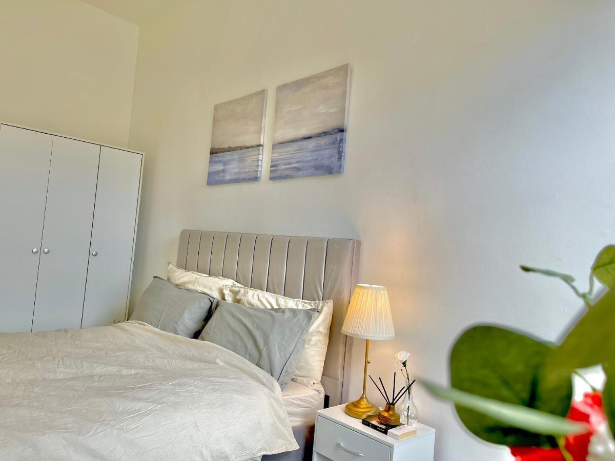 Archway Station Big Bedroom Flat London Exterior foto